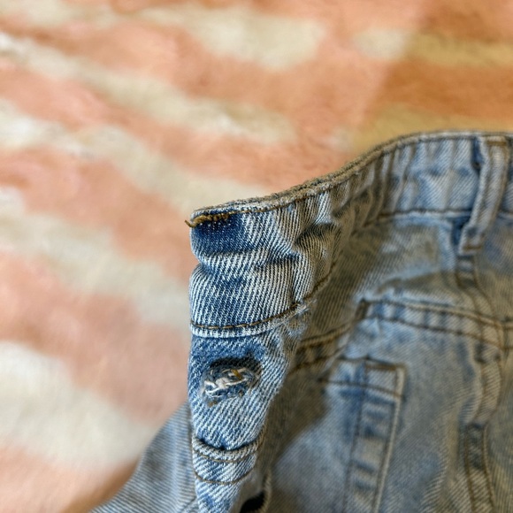 Edikted Wide or Die Ripped Jeans - Picture 7 of 8
